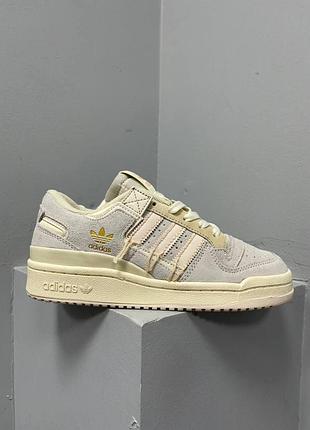 Адидас форум женские бежевые замшевые кроссовки adidas forum 84 low адики 40
