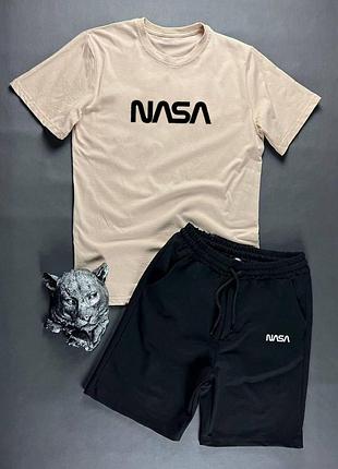 Чоловічий літній комплект nasa бежева футболка та чорні шорти набір nasa шорти футболка на хлопця наса комплект