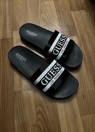 Жіночі шльопанці guess