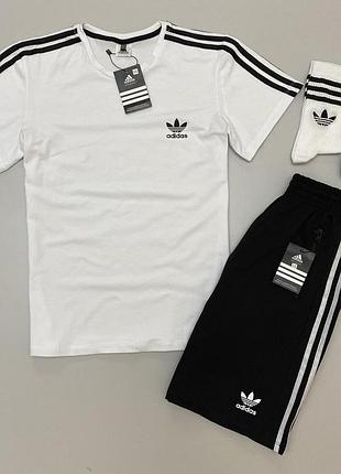 Белая футболка и черные шорты adidas летний комплект мужской, спортивный костюм футболка и шорты адидас на лет