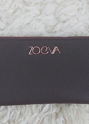 Косметичка оригинал zoeva в коричневом оттенке с золотистой фурнитурой