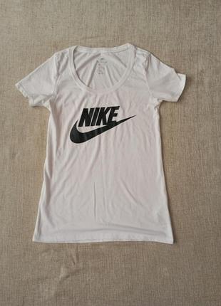 Футболка женская nike