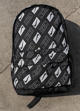 Рюкзак чорно-білий nike v1 #
