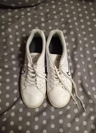 Nike court tradition 2 3