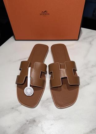 Шльопанці hermes oran gold 39, / шлепки эрмес оран