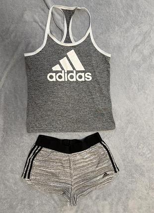 Комплект від adidas! розмір м