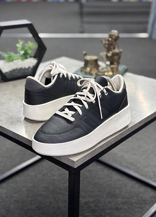 Оригінальні кеди adidas mullaly