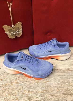 Оригинальн. фирменные летние кроссовки nike 38,5р.