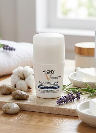 Кульковий дезодорант vichy 24h «сухий дотик» для чутливої шкіри, 50 мл