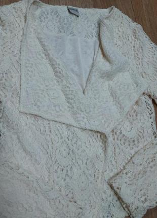 Накидка ажурная без застёжки.