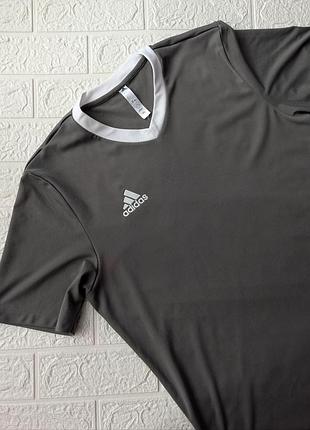 Чоловіча спортивна футболка adidas, розмір л