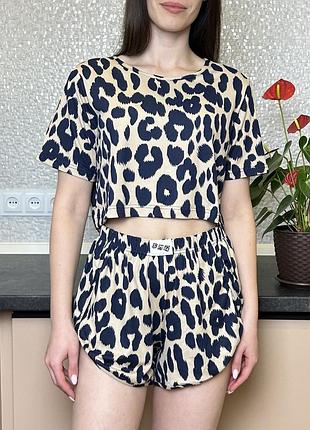 Женская леопардовая пижама l, xl укороченная футболка и шорты xl