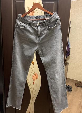 Джинси жіночі lcw jeans straight прямого крою сірого з потертостями кольору w32/42