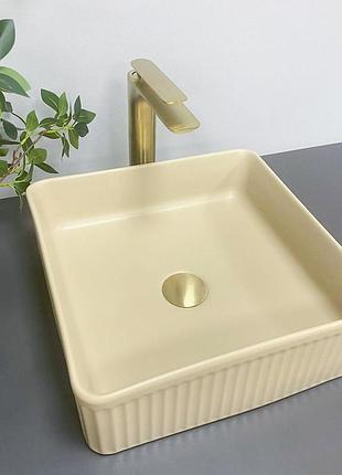 Умывальник (раковина) vbi bolzano beige matt накладной