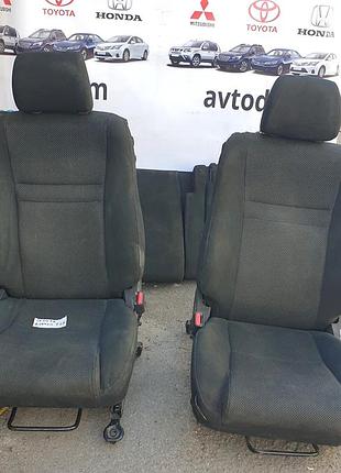 Салон комплект 7144005650b1 toyota avensis t25 хечбек