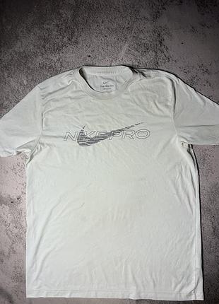 Футболка nike l