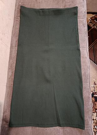 Изумрудная юбка карандаш по фигуре bershka