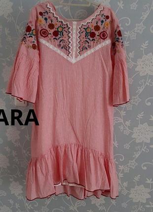 Маленькое летнее платье с вышивкой zara