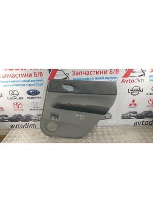 Панель обшивки задніх дверей права 94220sa040gh subaru forester 2003-2006 2.0