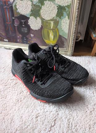 Женские кроссовки reebok