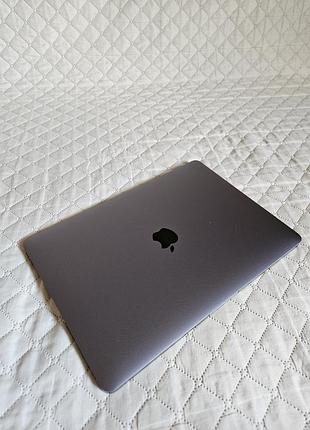 Apple macbook pro 5