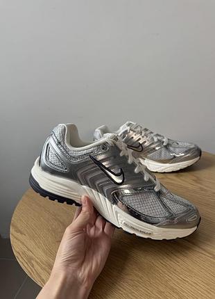 Кросівки чоловічі nike air pegasus 2k5 chrome lifestyle shoe metallic оригінал