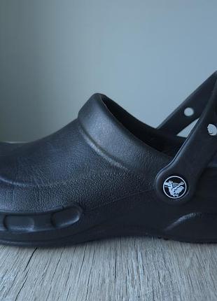 Клоги / шлепанцы crocs work bistro