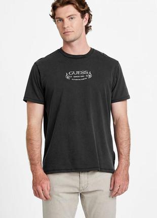 Футболка guess eco basic world famous 19782 jet black