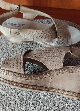 Босоножки на танкетке cushion-walk роз. 39-39.5(укр.)