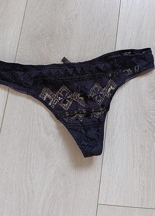 Чорні кружевні трусики ажурні стрінги мереживні бікіні intimissimi s m 8 10 36 38 44 46