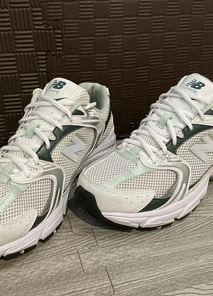 Кросівки new balance