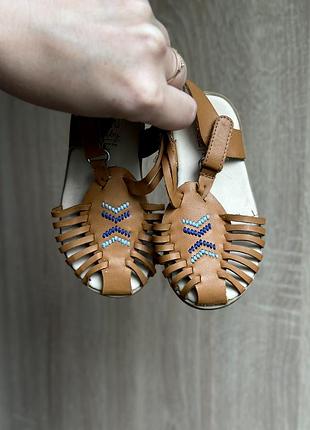 Босоніжки від zara