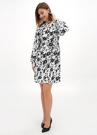 Платье женское est. 1991 р. 46 белый