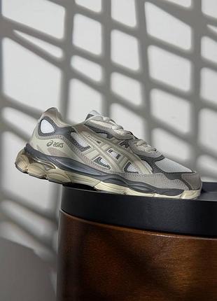 Жіночі кросівки asics gel-nyc grey olive