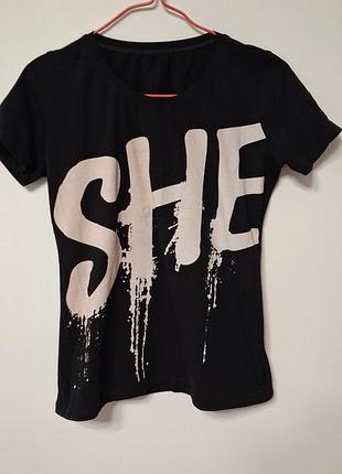 Футболка женская slim черная she, размер s.