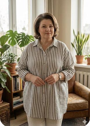 Вільна лляна сорочка в вертикальну смужку