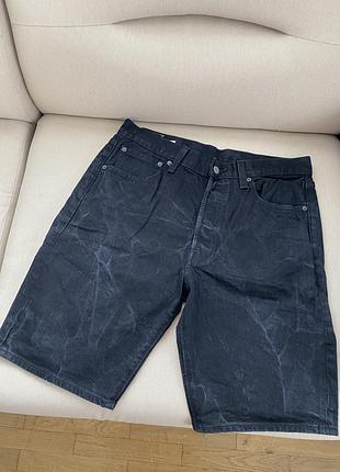 Чоловічі джинсові шорти levi’s