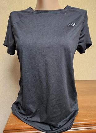 Спортивна футболка calvin klein golf — стиль та комфорт!