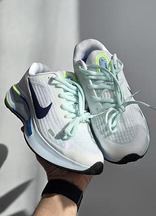 Кросівки найк nike жіночі легкі світлі зручні