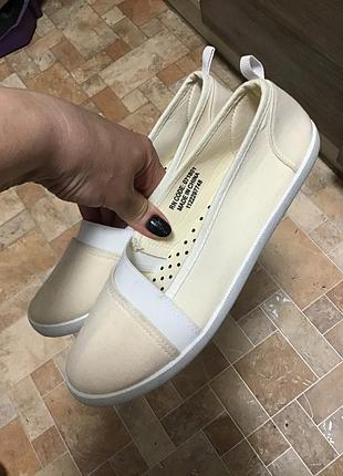 Кеды макассины балетки кремовые белые primark