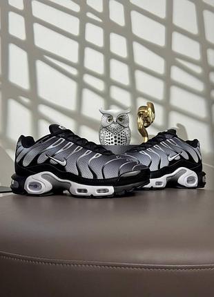 Мужские кроссовки nike air max plus grey black white 9