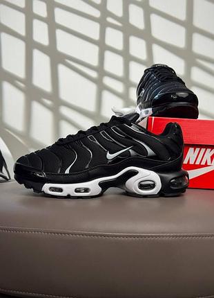 Мужские кроссовки nike air max plus black white 7