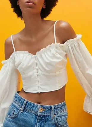 Сітчастий топ zara з вишивкою та крапкою колір екрю zara