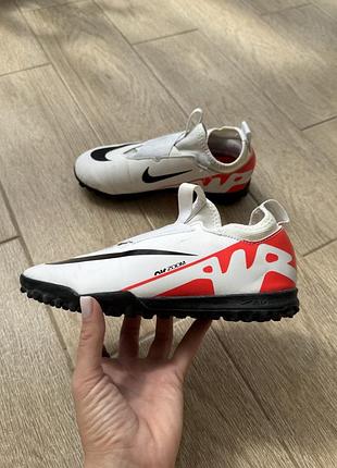 Сороконожки nike air zoom 23,5 см 36 розмір