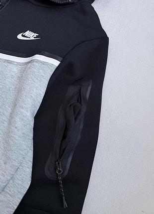 Зип-худи черно-серое nike tech flecce 3