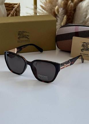 Сонцезахисні окуляри жіночі окуляри жіночі . polarized . burberry