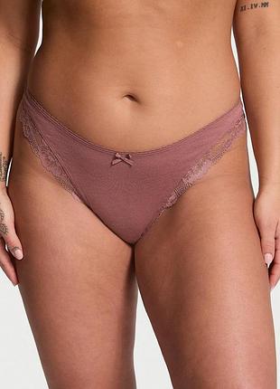 Женские трусики victoria's secret (2126439778270) stretch cotton lace-trim high-leg стринги xl коричневые
