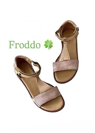 Нові з бірками сандалі для дівчинки froddo (g4150029-2, натуральна шкіра,рожеві) на 33 розмір