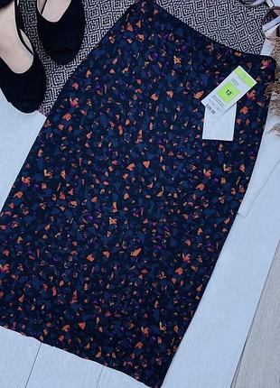 Нова літня спідниця marks&spencer l чорна спідниця міді спідниця в принт