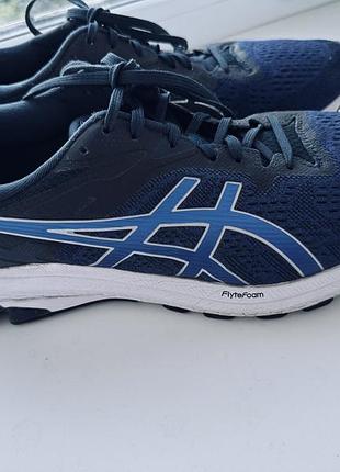 Кросівки  asics 3